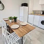 Gregbnb - T2 41m2 - 6 - Est - *